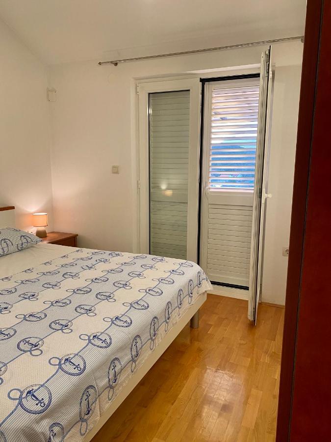 Apartmani Luka Zrnovo 外观 照片