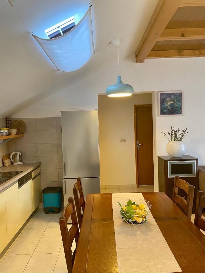 Apartmani Luka Zrnovo 外观 照片