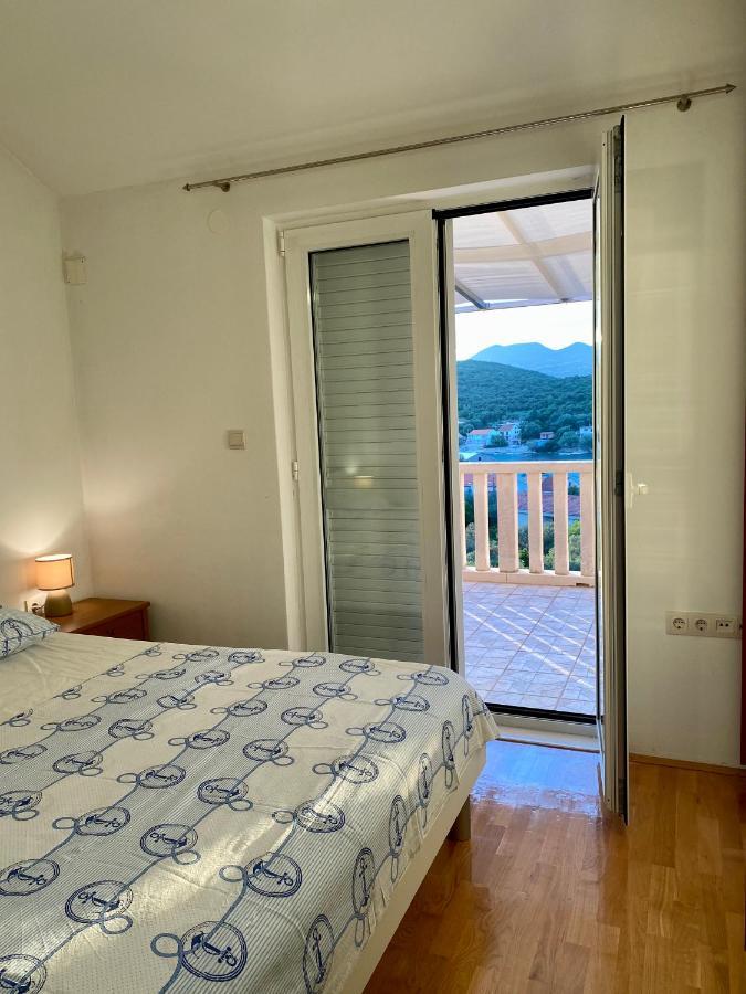 Apartmani Luka Zrnovo 外观 照片