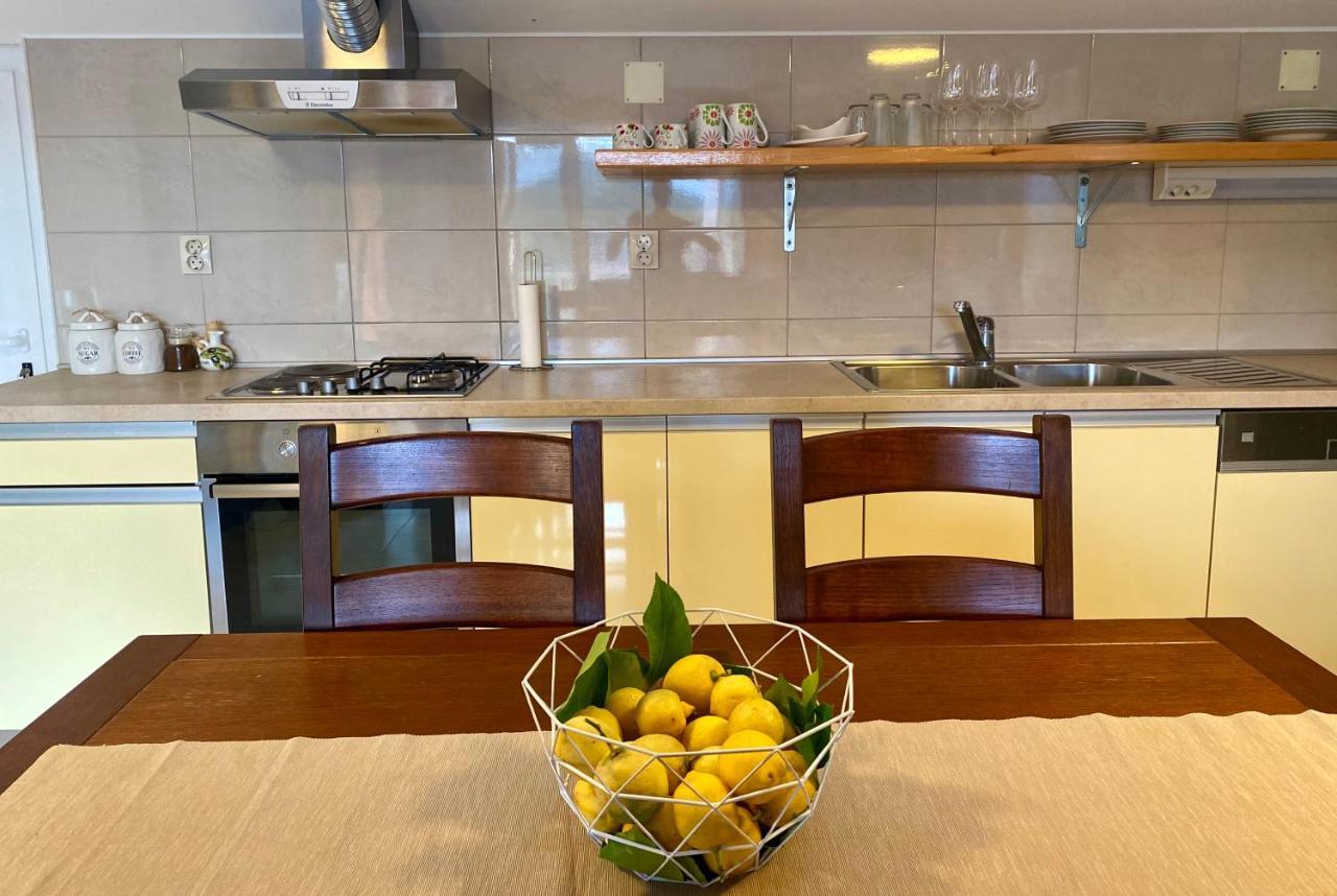 Apartmani Luka Zrnovo 外观 照片