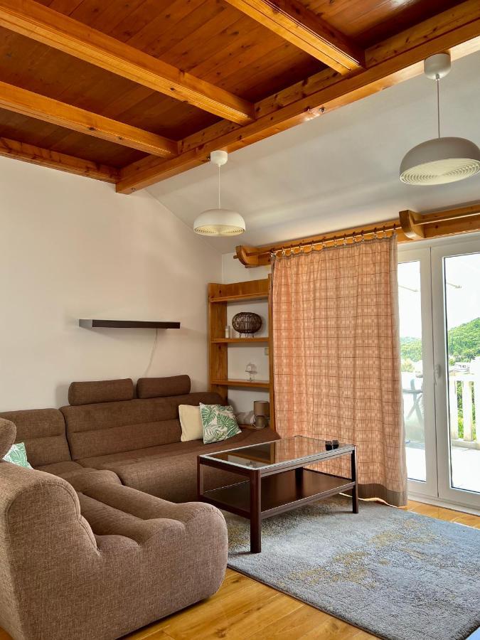 Apartmani Luka Zrnovo 外观 照片